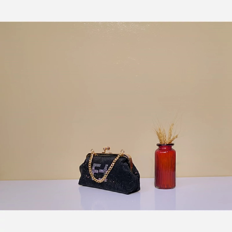 مرجع تخصصی کیف بزرگمهر