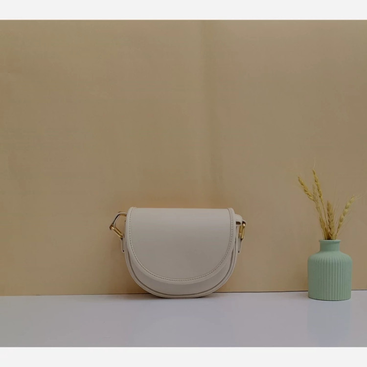 مرجع تخصصی کیف بزرگمهر