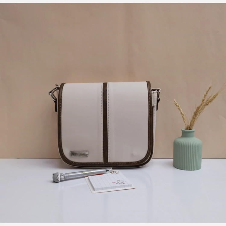 مرجع تخصصی کیف بزرگمهر