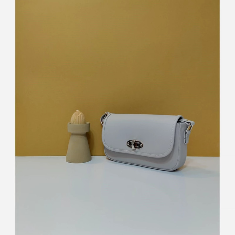 مرجع تخصصی کیف بزرگمهر