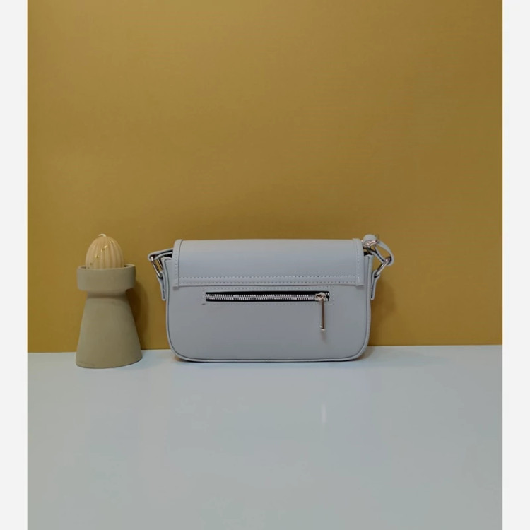 مرجع تخصصی کیف بزرگمهر