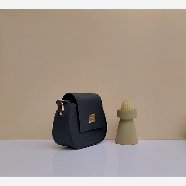 مرجع تخصصی کیف بزرگمهر