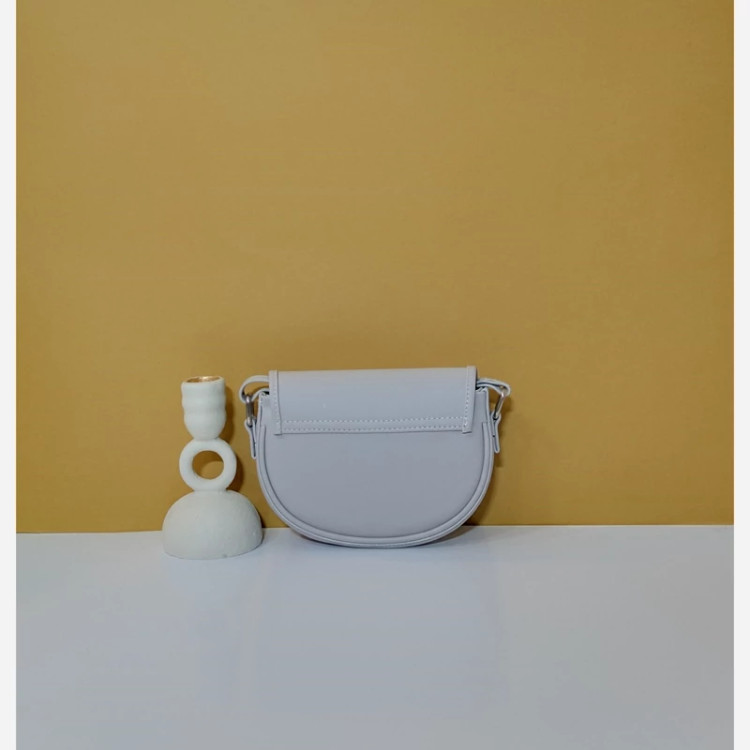 مرجع تخصصی کیف بزرگمهر