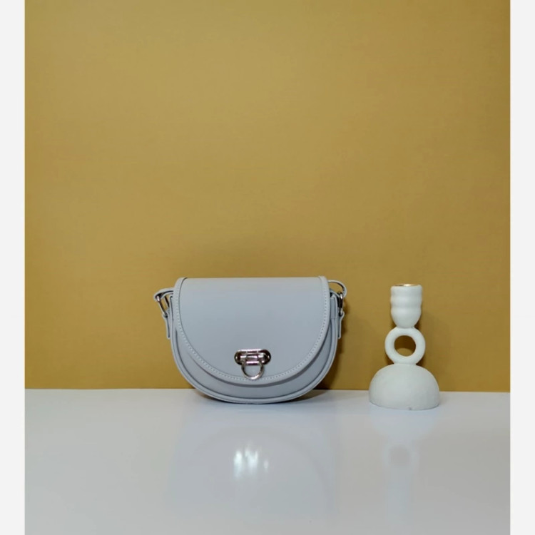 مرجع تخصصی کیف بزرگمهر