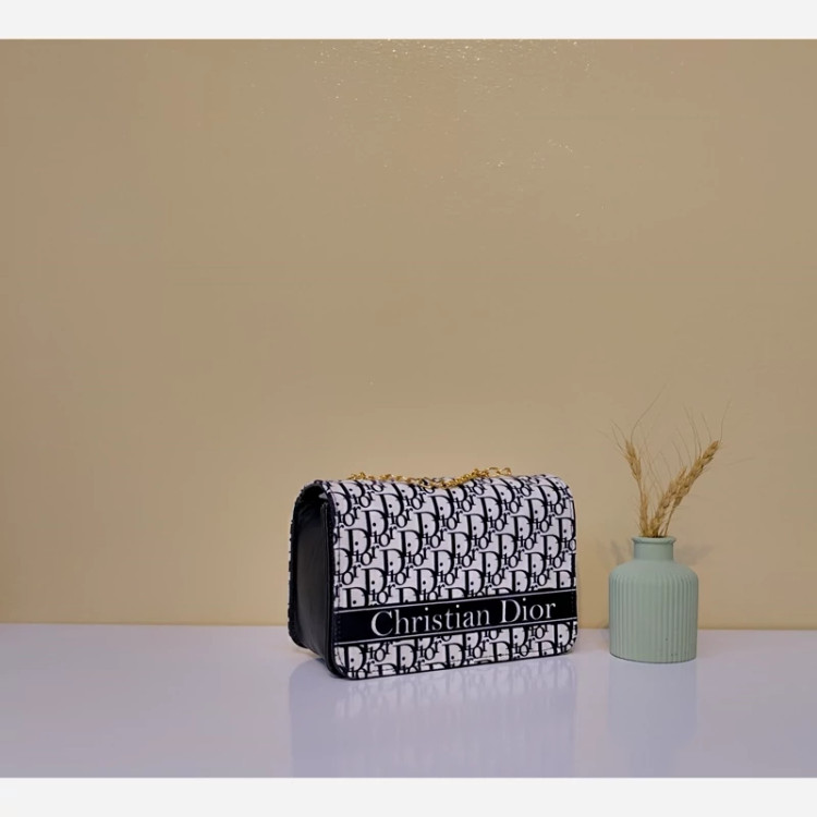 مرجع تخصصی کیف بزرگمهر