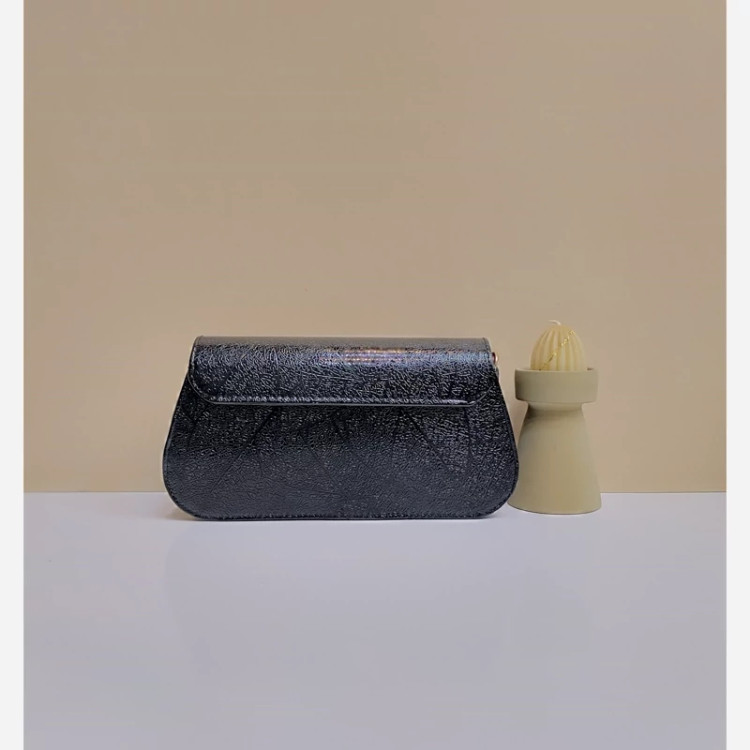 مرجع تخصصی کیف بزرگمهر