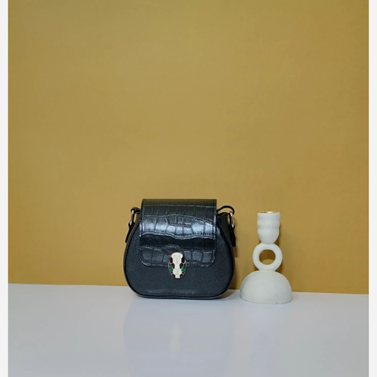 مرجع تخصصی کیف بزرگمهر