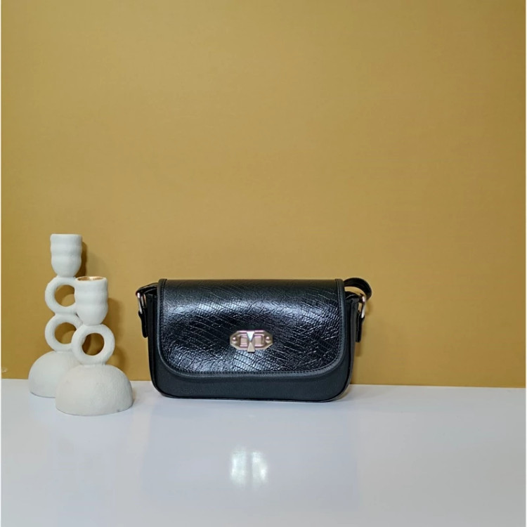 مرجع تخصصی کیف بزرگمهر