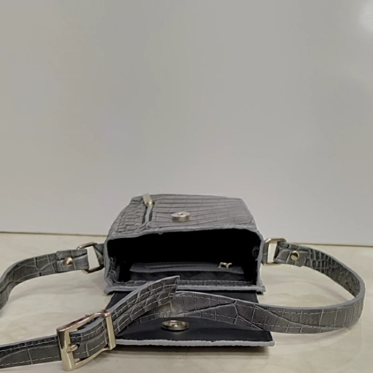 مرجع تخصصی کیف بزرگمهر