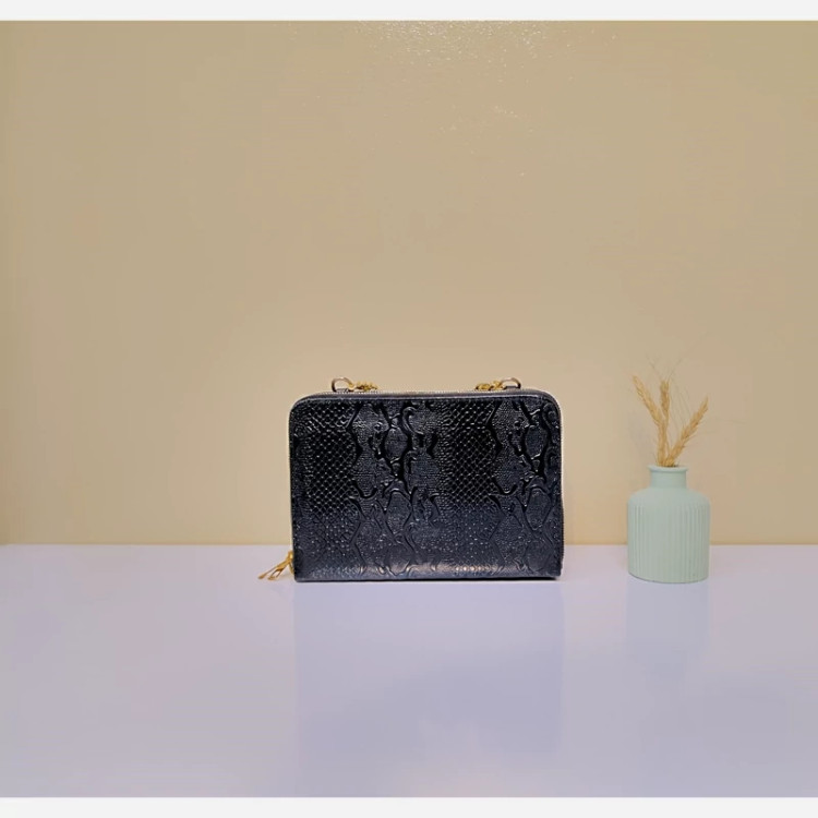 مرجع تخصصی کیف بزرگمهر