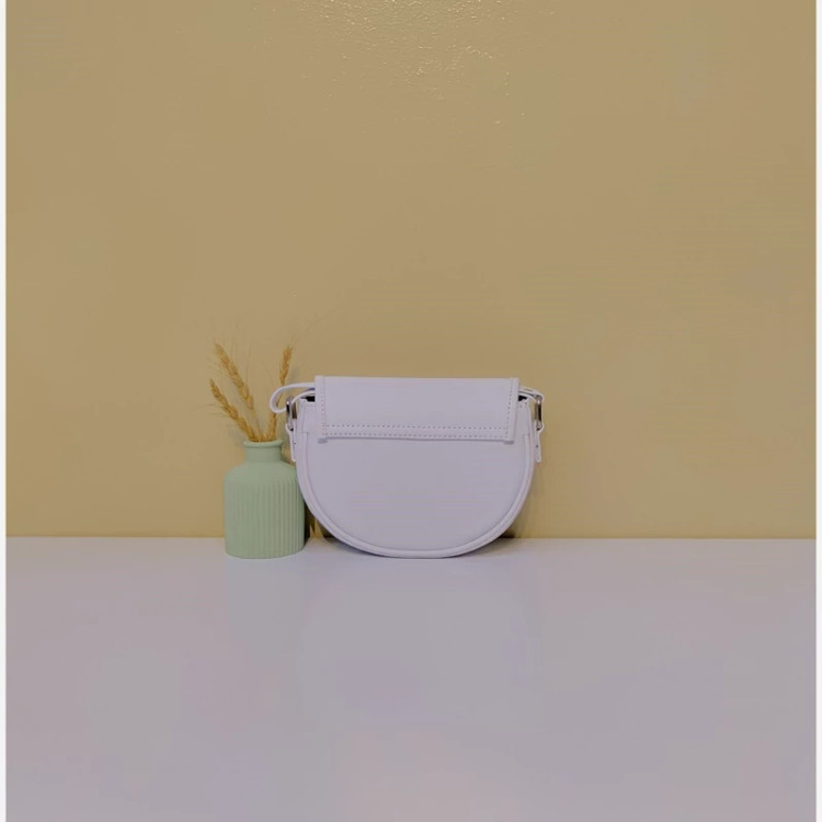 مرجع تخصصی کیف بزرگمهر