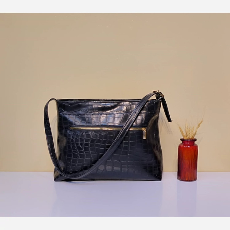 مرجع تخصصی کیف بزرگمهر