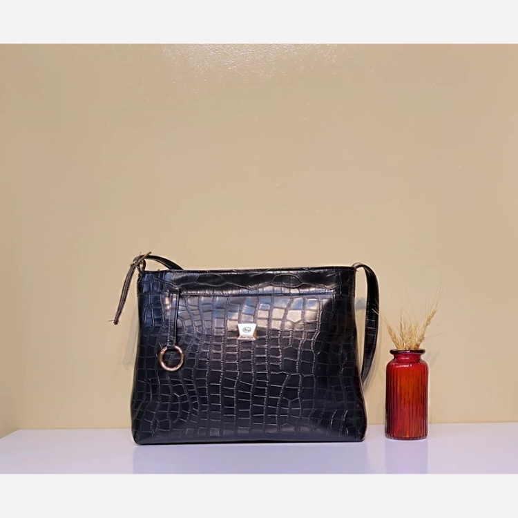 مرجع تخصصی کیف بزرگمهر