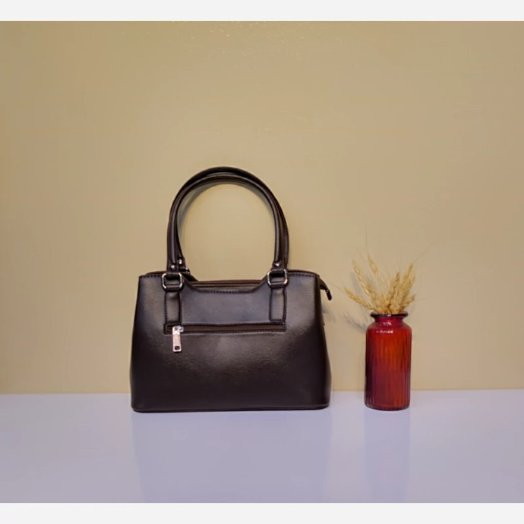 مرجع تخصصی کیف بزرگمهر