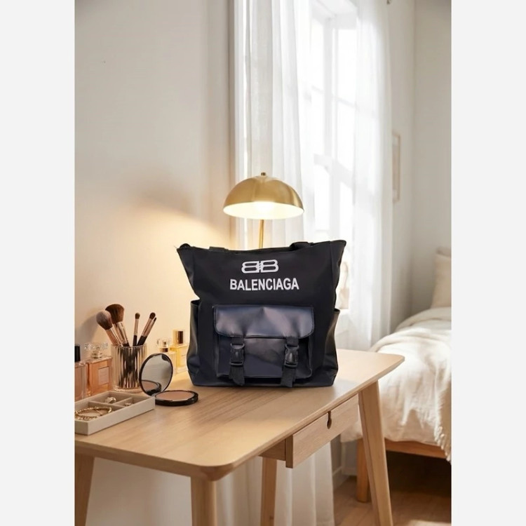 مرجع تخصصی کیف بزرگمهر