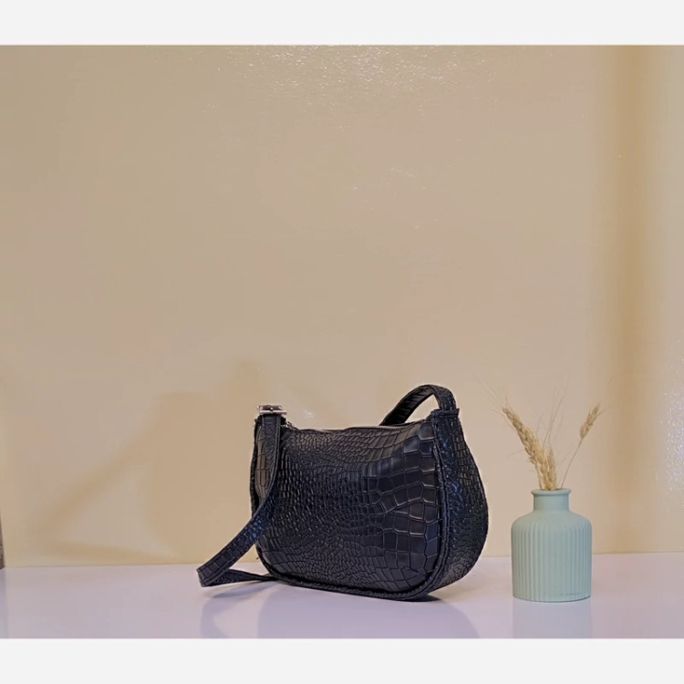 مرجع تخصصی کیف بزرگمهر