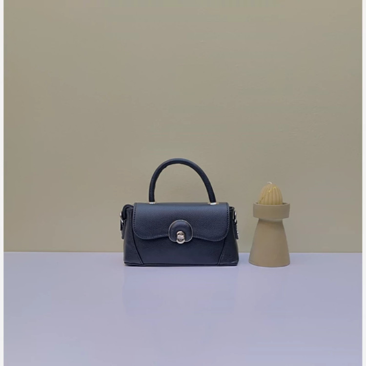 مرجع تخصصی کیف بزرگمهر