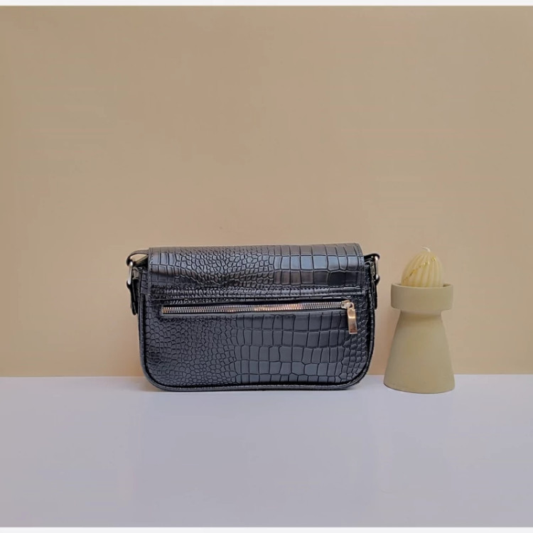 مرجع تخصصی کیف بزرگمهر