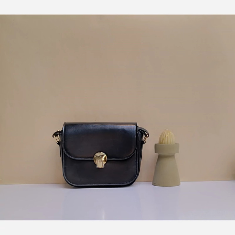 مرجع تخصصی کیف بزرگمهر