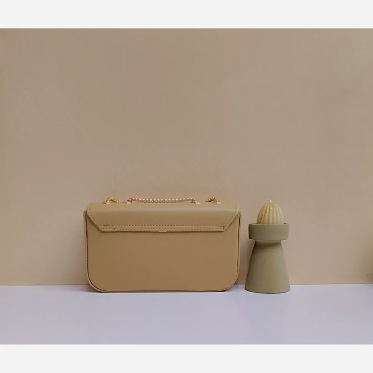 مرجع تخصصی کیف بزرگمهر