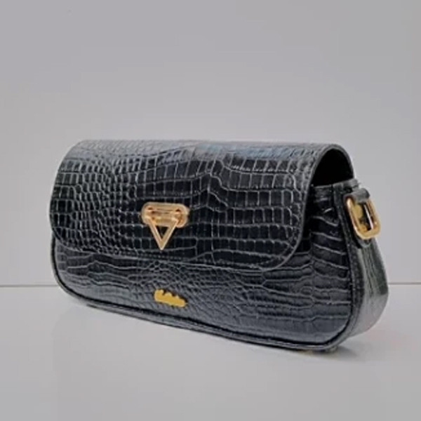 مرجع تخصصی کیف بزرگمهر