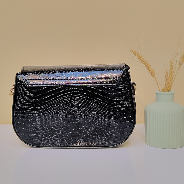 مرجع تخصصی کیف بزرگمهر