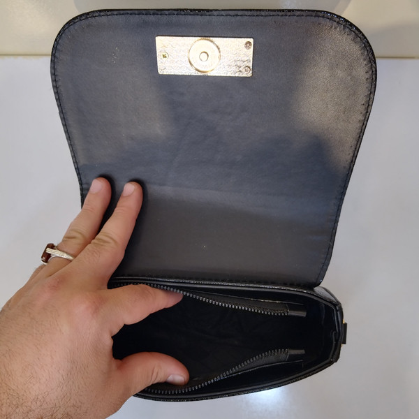 مرجع تخصصی کیف بزرگمهر