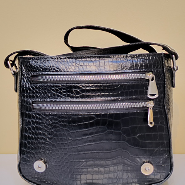 مرجع تخصصی کیف بزرگمهر