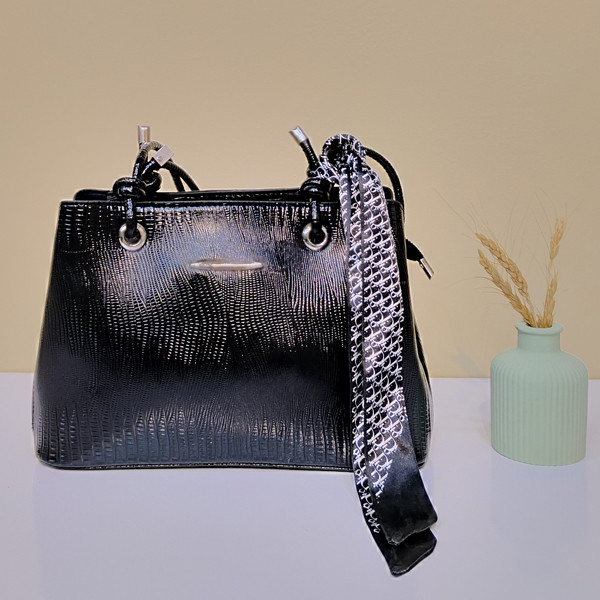 مرجع تخصصی کیف بزرگمهر