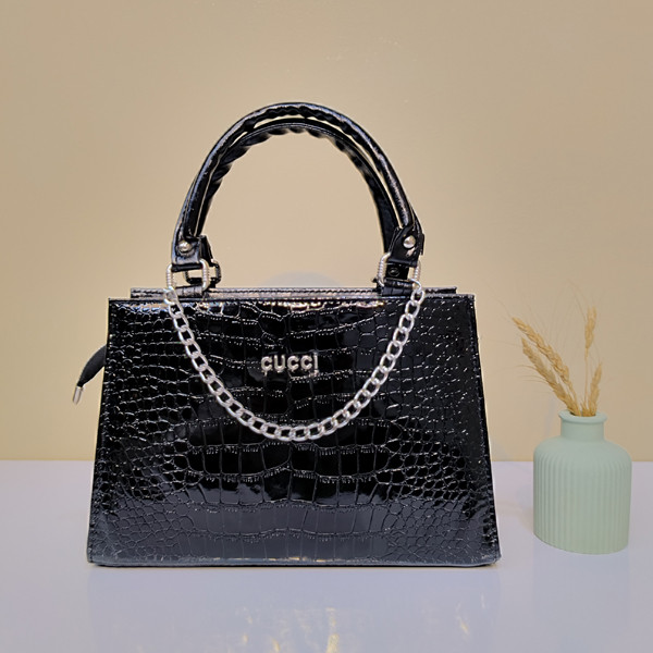 مرجع تخصصی کیف بزرگمهر